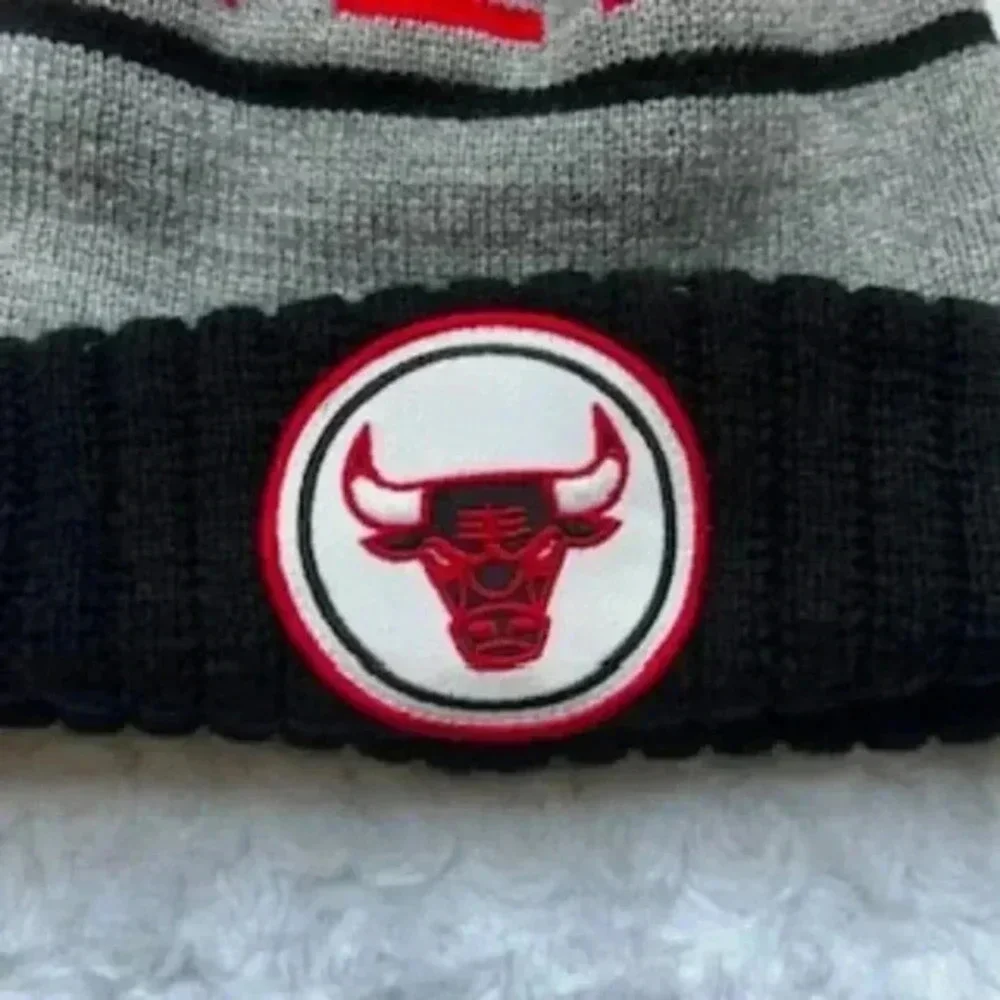 NBA‎ Chicago Bulls Basketball Beanie Black And Gray Hat